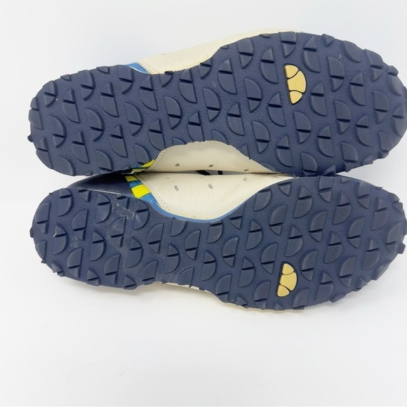 Ellesse Tennis or Pickleball Sneakers - Picture 11 of 11